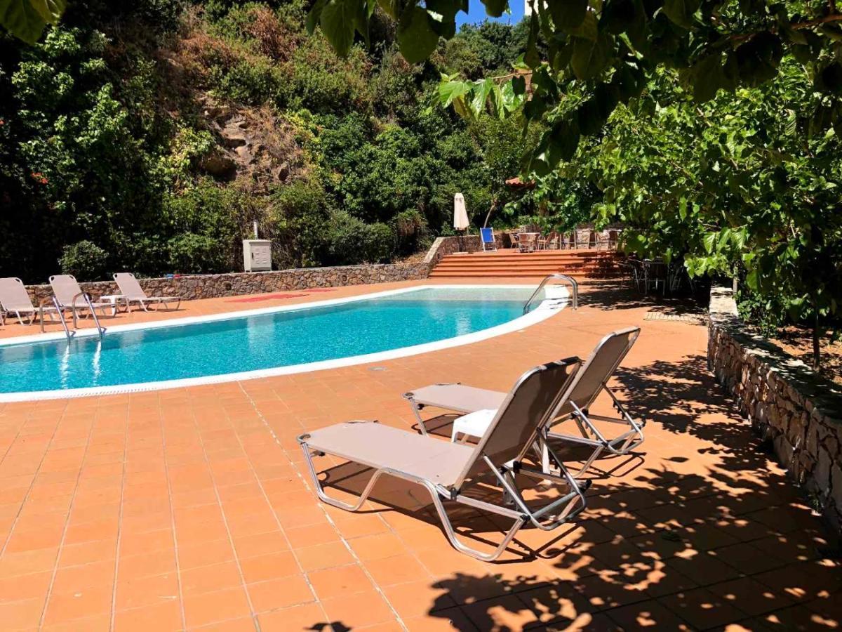 Lygaria Beach Apts Ligaria  Esterno foto