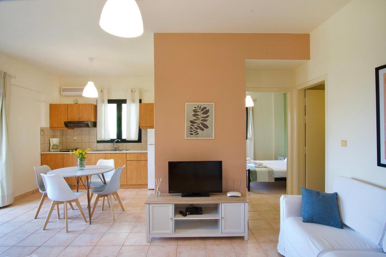Lygaria Beach Apts Ligaria  Esterno foto