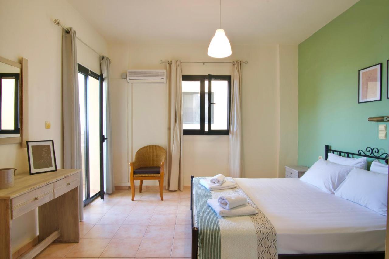 Lygaria Beach Apts Ligaria  Esterno foto