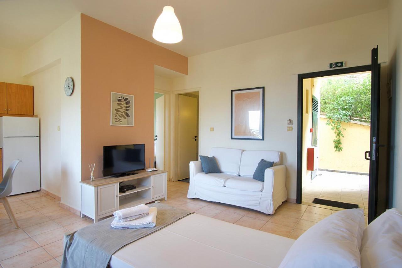 Lygaria Beach Apts Ligaria  Esterno foto
